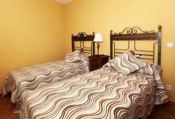Apartamentos Pirineos Ordesa El Pueyo de Araguas Ngoại thất bức ảnh